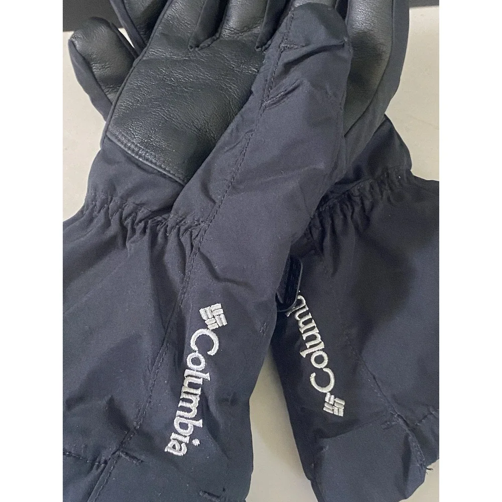 Columbia Winter Ski Gloves. Women's Medium